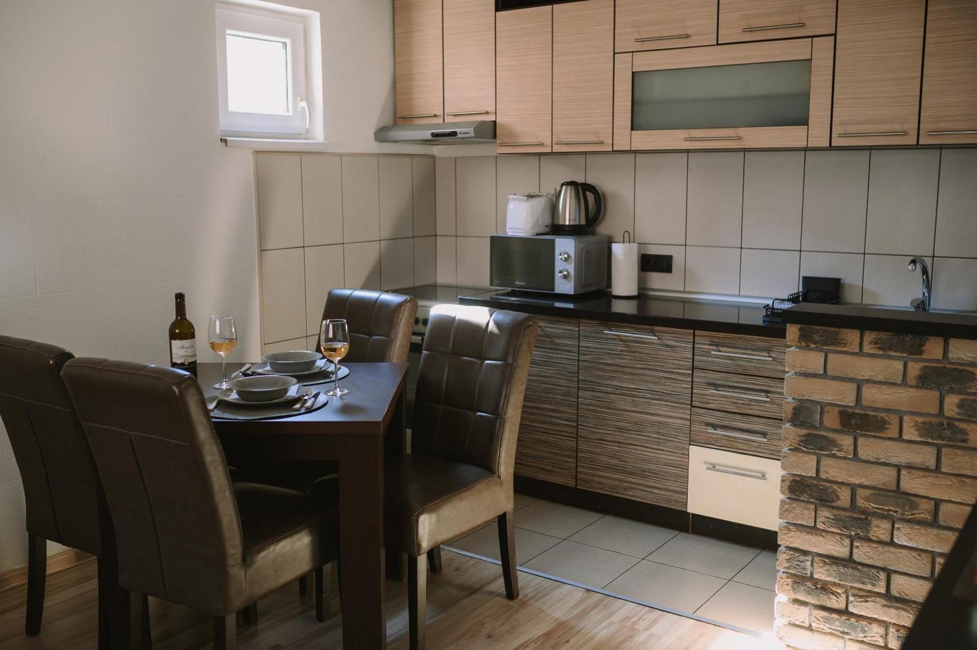 Matino Apartments 3 Valjevo Oda fotoğraf